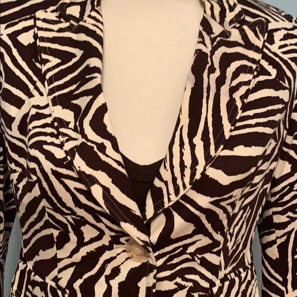 Animal Print Blazer - Picture 2 of 5